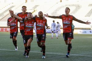 Colo Colo sufre un nuevo golpe: eliminado de Copa Chile tras una humillante derrota ante Limache